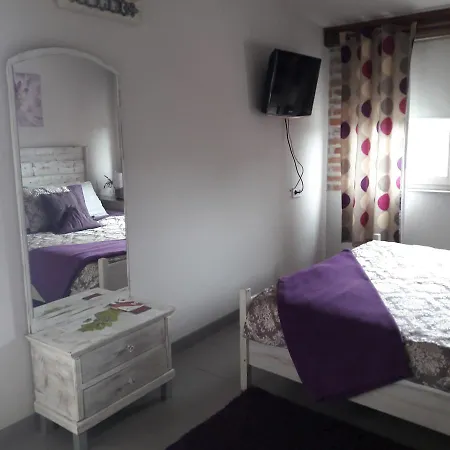Bastya Apartment *
