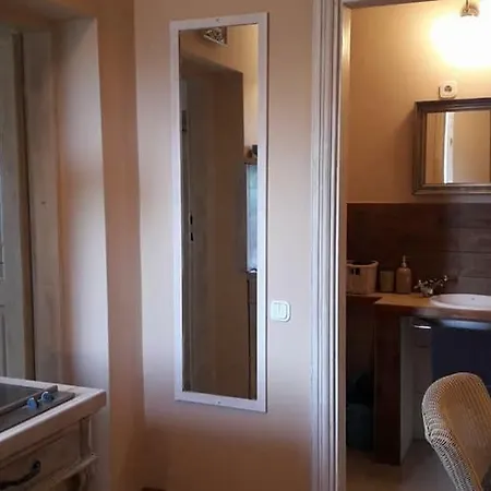Bastya Apartment